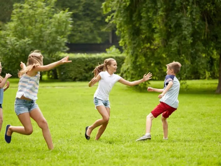 kid outdoor games